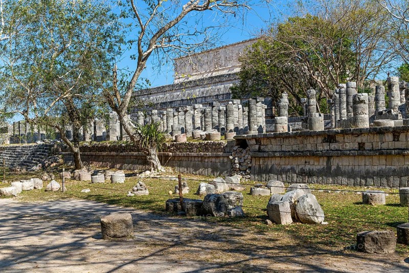 Temple of the Warriors, Templo de los Guerreros, Chichen Itzá, Mayan ruins, Yucatan, Mexico, Central America