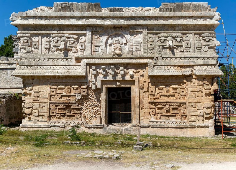 Elaborate decorated stone facade in Monjas complex, Chichen Itzá, Mayan ruins, Yucatan, Mexico, The Nunnery or Nun's House, Central America