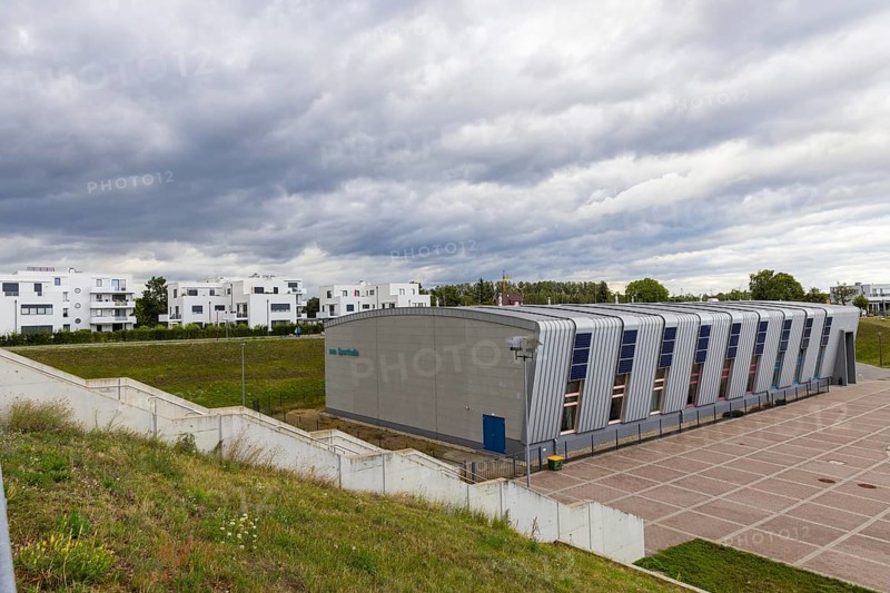 The visitor centre was the IBA Terraces: minimalist architecture consisting of three building cubes connected by terraces