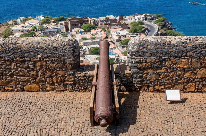 Cannon and loop-hole. Ciudad Velha. Cidade Velha. Santiago. Cabo Verde. Africa