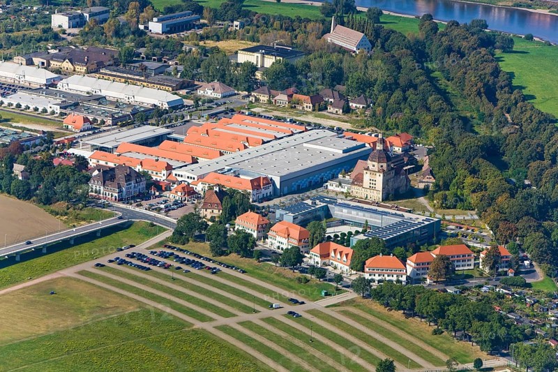 The new exhibition centre is located in the Ostra Gehege in the halls of the old Erlwein abattoir