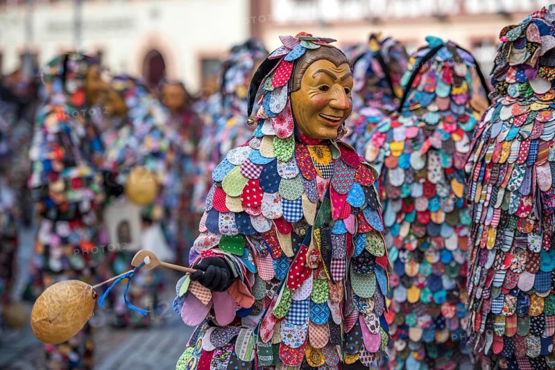Spättlehansel in the carnival procession, Big Fasendumzug, Alemannic Fasnacht, Gengenbach, Ortenaukreis, Baden-Württemberg, Germany, Europe