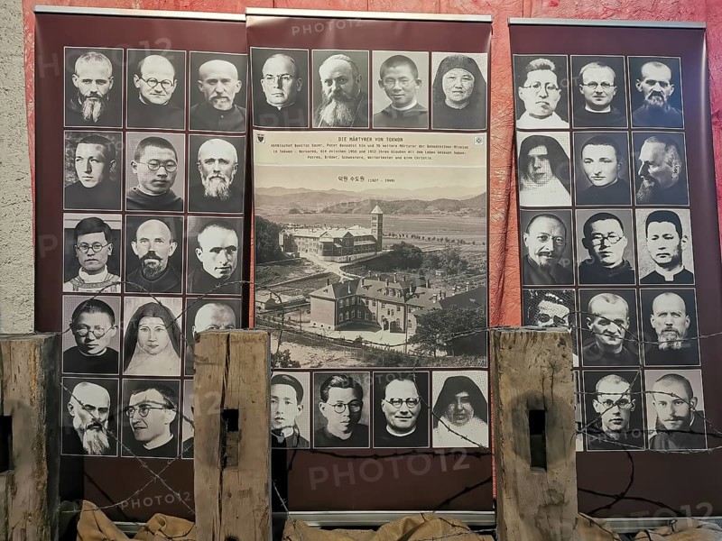 The Martyrs of Tokwon, Tokwon Abbey was a Benedictine monastery near the city of Wonsan in present-day North Korea, interior of the monastery church, Albert-Boßlet-Kirche, Christ-Erlöser-Kirche, Münsterschwarzach Abbey, Benedictine monastery, district of Kitzingen, Lower Franconia, Bavaria, Germany, Europe