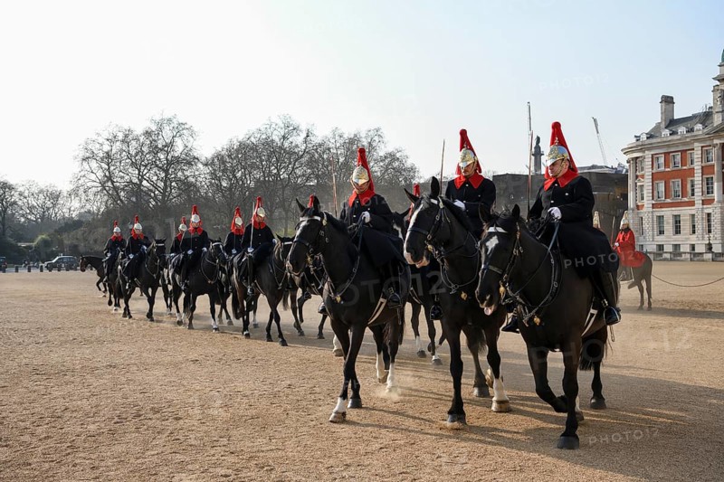 Parade of Horse Guards, soldiers of the Household Cavalry Mounted Regiment, White Hall, Westminster, London, England, Great Britain