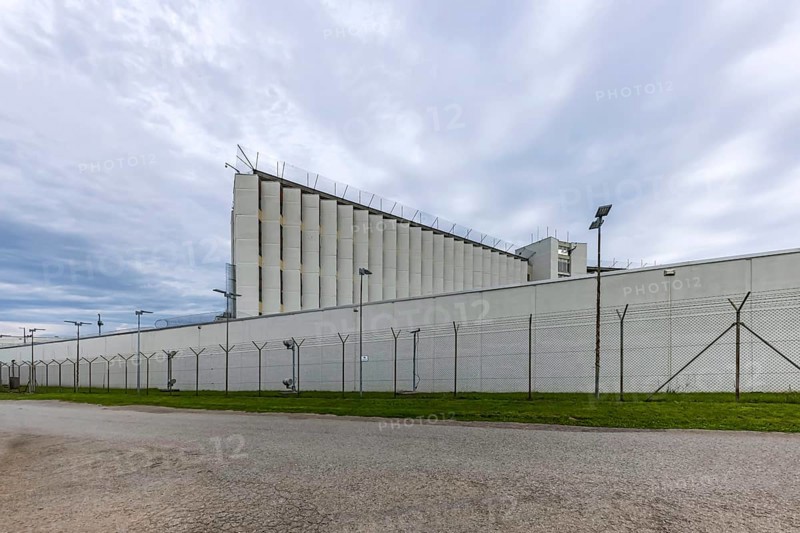 Stammheim Prison, JVA, exterior view of the maximum security prison with prison wall, Stuttgart, Baden-Württemberg, Germany, Europe