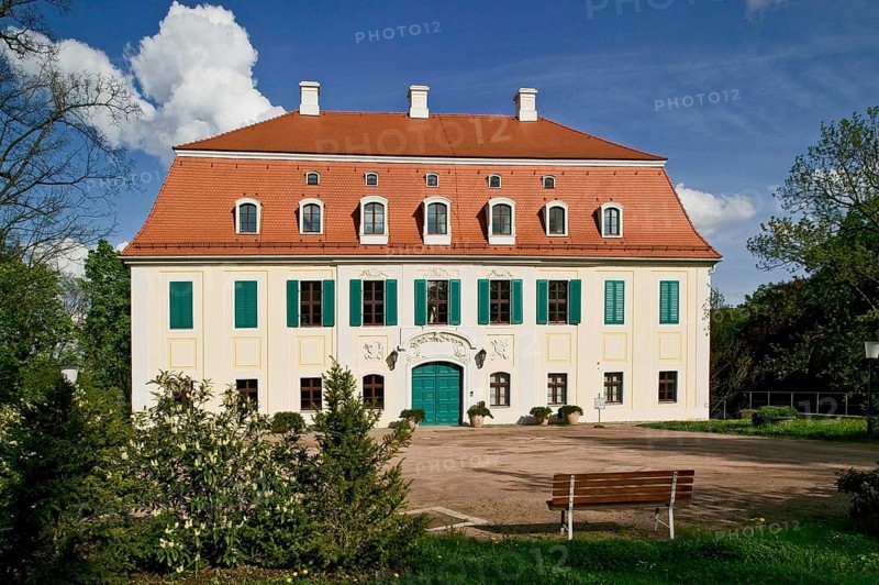 Siebeneichen Castle