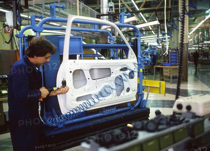 DEU, Germany: The historical slides from the times 80-90s, Cologne. Fordwerk. Car production. 80s