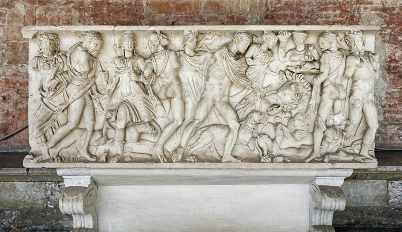 Roman sarcophagus, Sarcofago romano, Antiquity, Camposanto Monumentale monumental cemetery, Miracles Square, Piazza dei Miracoli also Campo dei Miracoli, Piazza del Duomo, Pisa, Tuscany, Italy, UNESCO World Heritage Site, Europe