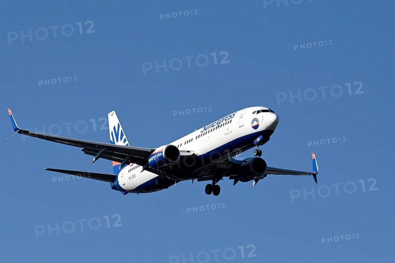 Aircraft SunExpress, Boeing 737-800, TC-SOE