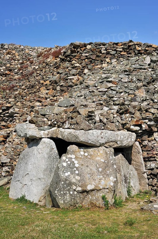 Cairn of Barnenez, Barnenez Tumulus, Mound, a Neolithic monument at Plouezoc'h, Finistere, Brittany, France, Europe