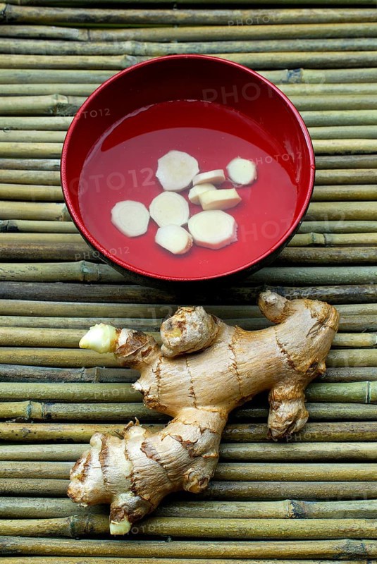 Ginger tea and Ginger (Zingiber officinale)