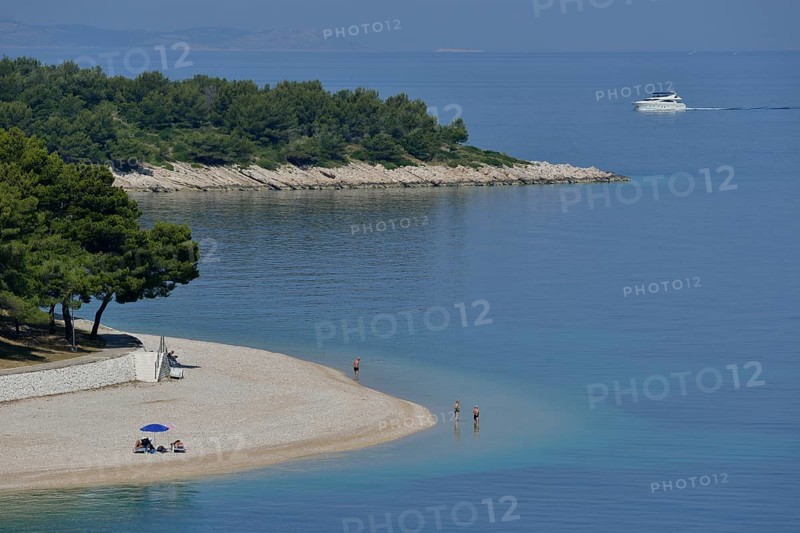Beach of Primošten, Adriatic, Šibenik-Knin County, Dalmatia, Croatia, Europe
