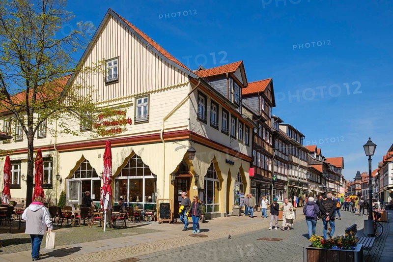 Lively Breite Straße, pedestrian zone, Wernigerode, Harz, Saxony-Anhalt, Germany, Europe