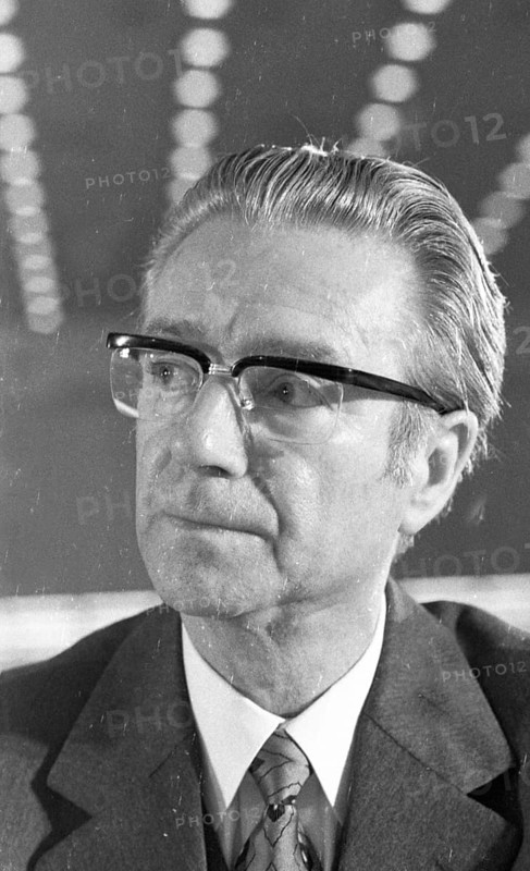 The 3rd Extraordinary Congress of the DGB, held here in Düsseldorf on 14-15 May 1969, discussed the problems of the German Trade Union Confederation (DGB) . Otto Brenner, Germany, Europe