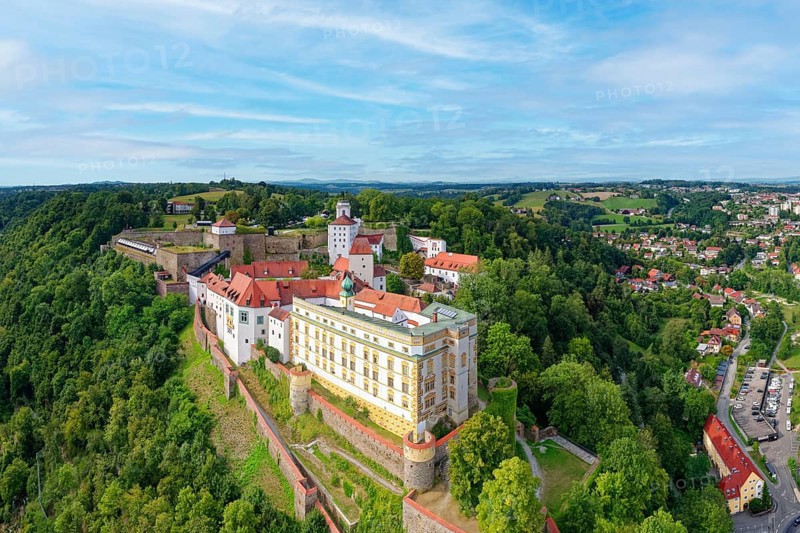 Veste Oberhaus, built 1219-1800, aerial view, Dreiflüssestadt Passau, independent university town, administrative district of Lower Bavaria, Eastern Bavaria, Bavaria, Germany, Europe