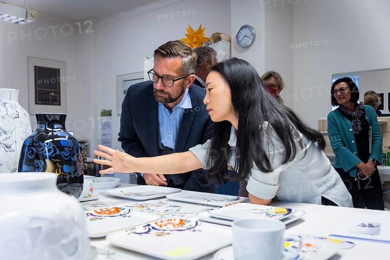 Meissen is the oldest porcelain manufactory in Europe and has stood for unique craftsmanship since its foundation in 1710. Martin Dulig, Minister of State for Economic Affairs, Labour and Transport of the Free State of Saxony and product designer Zhouyu Hou