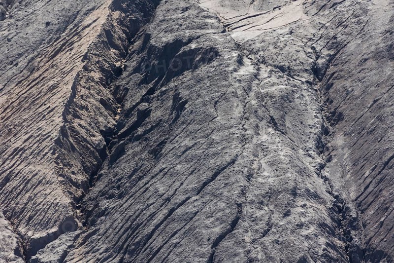 The Nochten open-cast mine (Upper Sorbian: Wochožanska jama) is an open-cast lignite mine in northern Upper Lusatia operated by Lausitz Energie Bergbau AG (LEAG) . Up to 18 million tonnes of lignite are extracted per year in the Nochten opencast mine