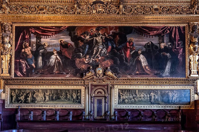 Sala del Collegio, Ornate ceiling, Fresco and ceiling painting, Interior view, Doge's Palace, Palazzo Ducale, Venice, Veneto, Italy, Europe