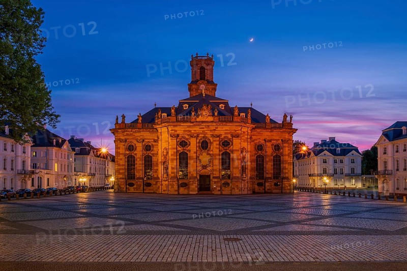 View of the Ludwigskirche in Saarbrücken, Germany, Europe
