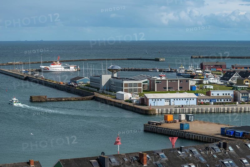 View from the Helgoländer Oberland over the industrial area with the Alfred Wegener Institute, inland roadstead and harbour basin, offshore island of Helgoland, North Sea, Pinneberg district, Helgoland, Schleswig-Holstein, Germany, Europe