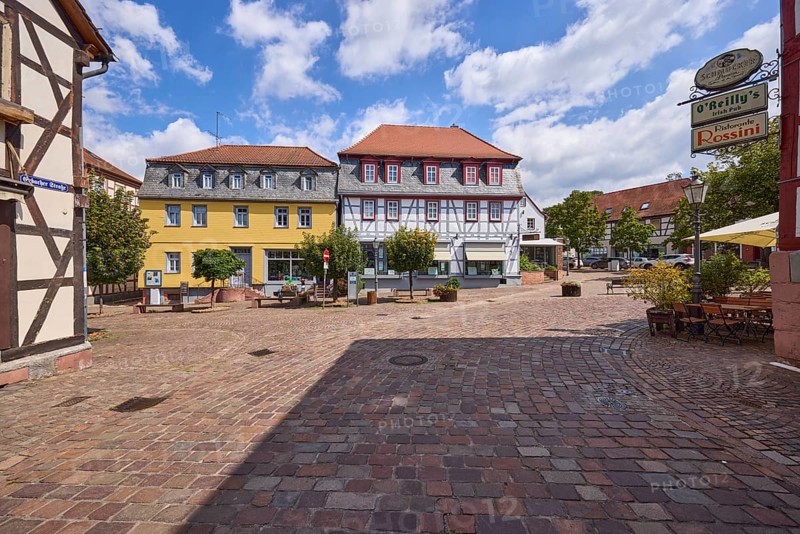 Half-timbered houses on Braunstraße with Lindenplatz in Michelstadt, Odenwald, Odenwaldkreis, Hesse, Germany, Europe