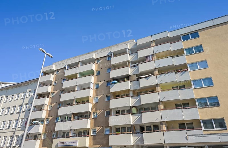 Prefabricated buildings, Stromstraße, Moabit, Mitte, Berlin, Germany, Europe