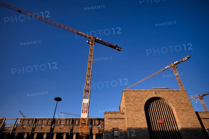Old Bonatzbau station, cranes, Züblin construction cranes, construction site, Stuttgart 21 underground railway project, main station, logo, DB, Deutsche Bahn, sky, blue, Stuttgart, Baden-Württemberg, Germany, Europe