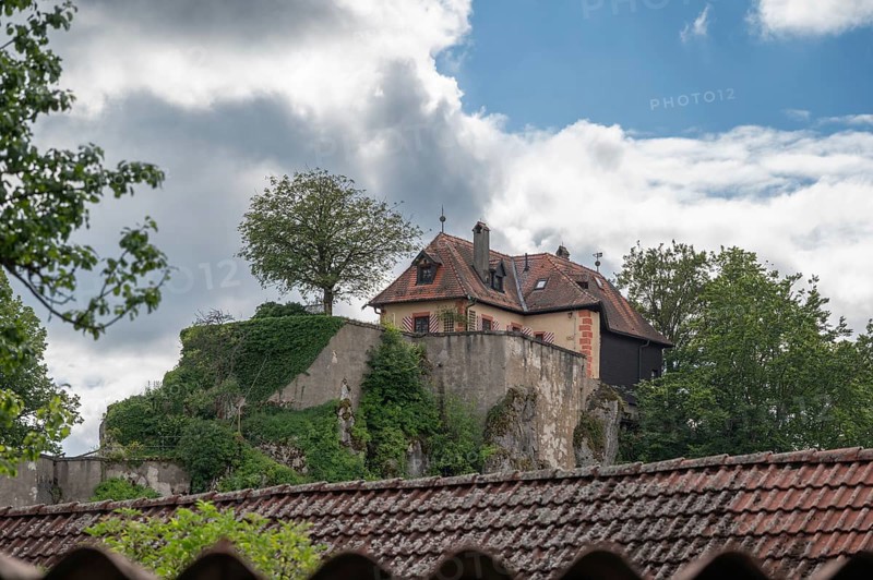 Betzenstein Castle is a medieval hilltop castle in Betzenstein, Upper Franconia, Bavaria, Germany, Europe