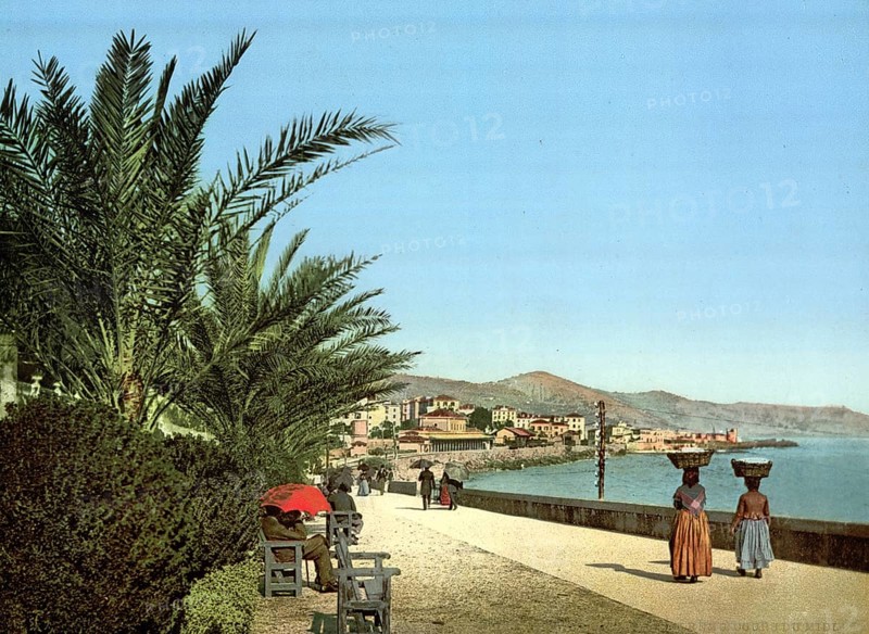 The Promenade by the Sea, San Remo, Riviera, Italy, c. 1895, Historic, digitally restored reproduction from a 19th century original, Record date not stated, Europe