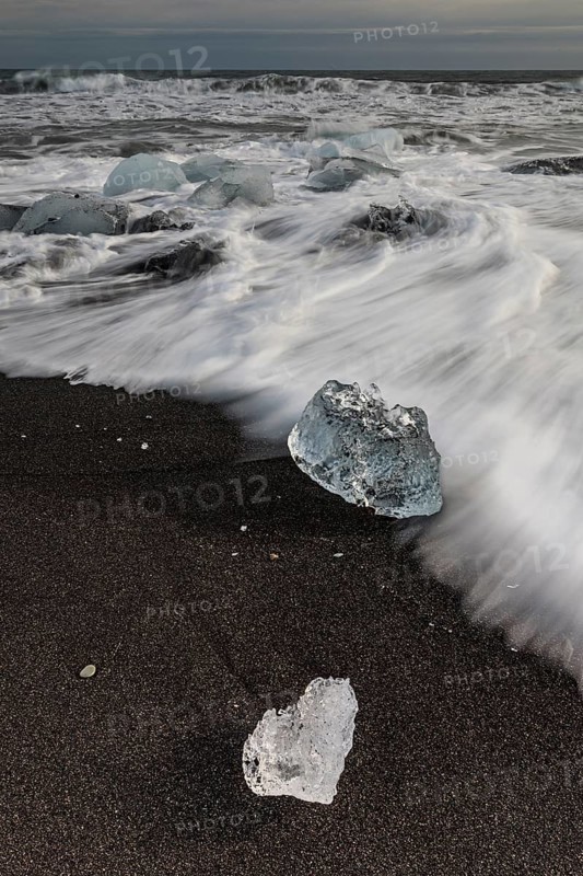 Ice floes, beach, sea, waves, clouds, Diamond Beach, Breidamerkursandur, Jökulsarlon, Iceland, Europe