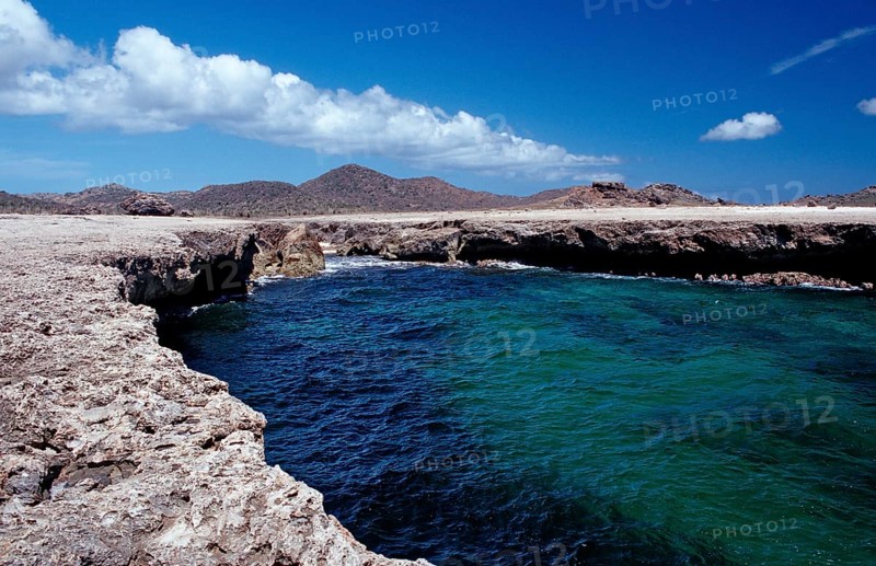 Coast at Boka Chikitu, Netherlands Antilles, Bonaire, Caribbean, Caribbean Sea, Washington Slagbaai National Park, Boka Chikitu
