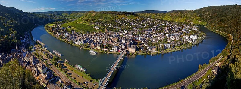 Panoramic view of the Moselle, Traben-Trarbach, Middle Moselle, Rhineland-Palatinate, Germany, Europe