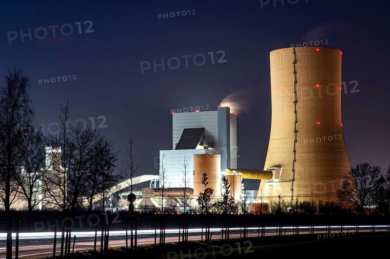 The Datteln 4 hard coal-fired power plant, operated by Uniper, on the Dormtund-Ems Canal, scheduled to go online in summer 2020 following the coal compromise, Datteln, Germany, Europe