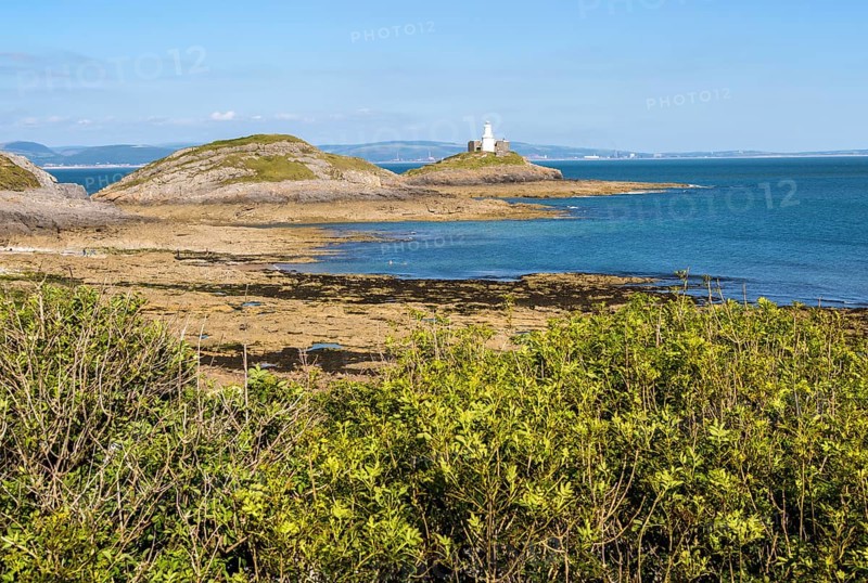 Lighthouse at Mumbles Head, Gower peninsula, near Swansea, South Wales, UK