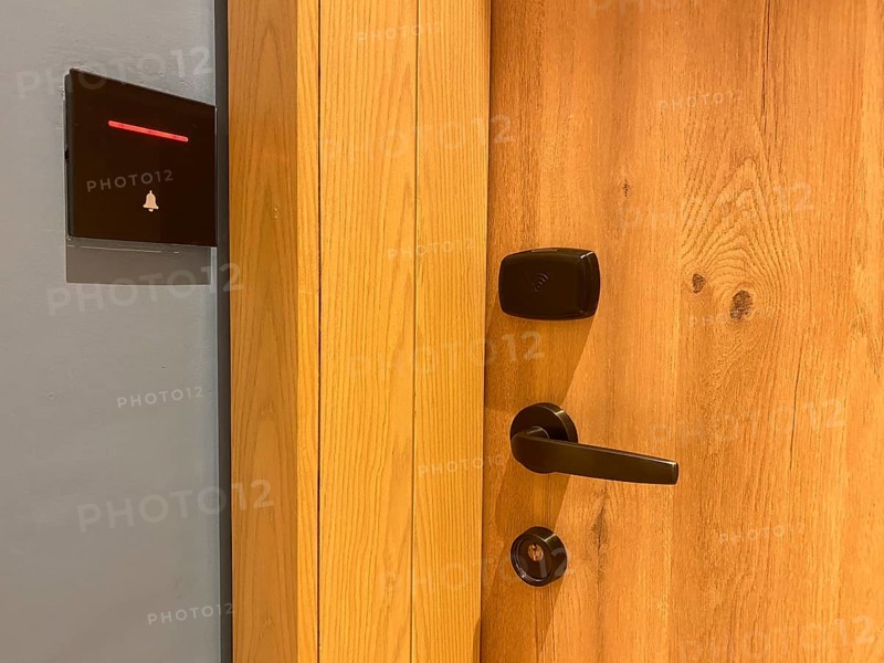 Interior view control panel doorbell, room service, room service, privacy, do not disturb, red, Hotel NH Collection The Palm Jumeirah, Dubai, United Arab Emirates, VAR, Asia