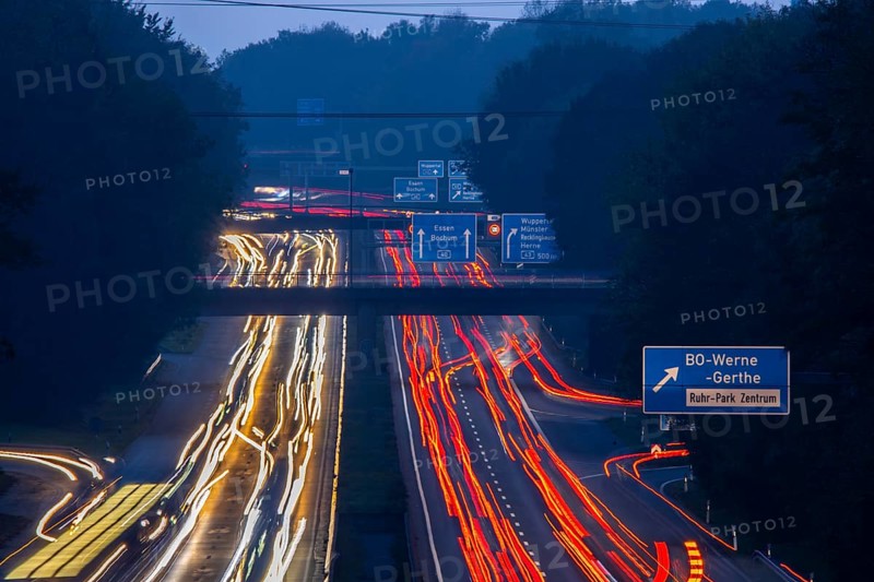 Motorway A40, Ruhrschnellweg, near Bochum, heavy evening traffic, in front of the motorway junction Bochum, A43, view in west direction
