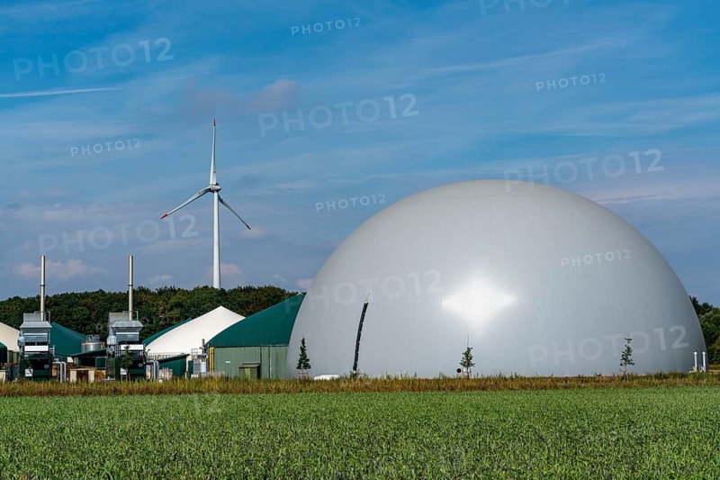 Biogas plant, combined heat and power plants, for power generation, dome-shaped gas storage, wind power plant, Rietberg, North Rhine-Westphalia, Germany, Europe
