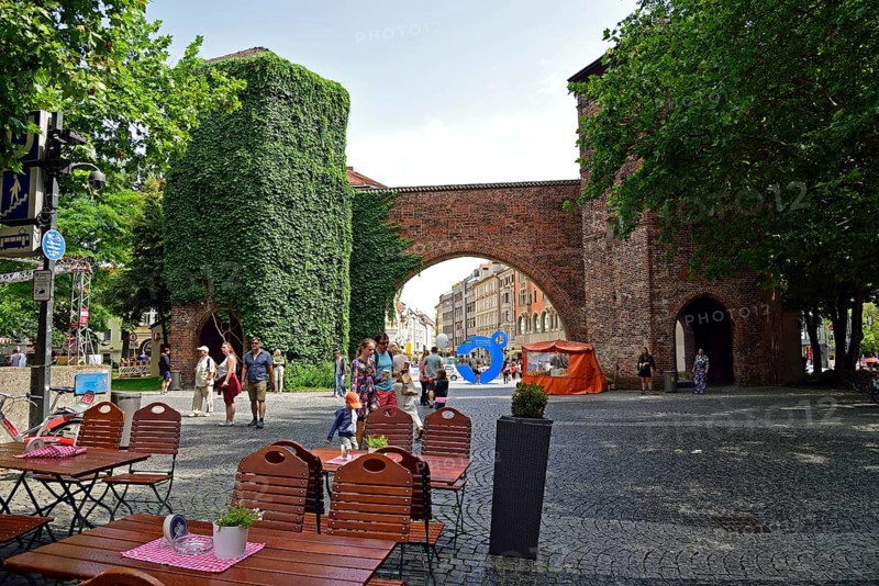 Europe, Germany, Bavaria, Munich, Old Town, Sendlinger Tor, Part of the old city wall, View into Sendlinger Straße, Europe