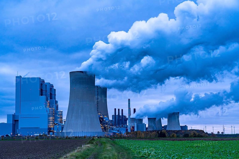 Neurath lignite-fired power station, power station units A, E, cooling towers, town of Grevenbroich, North Rhine-Westphalia, Germany, Europe