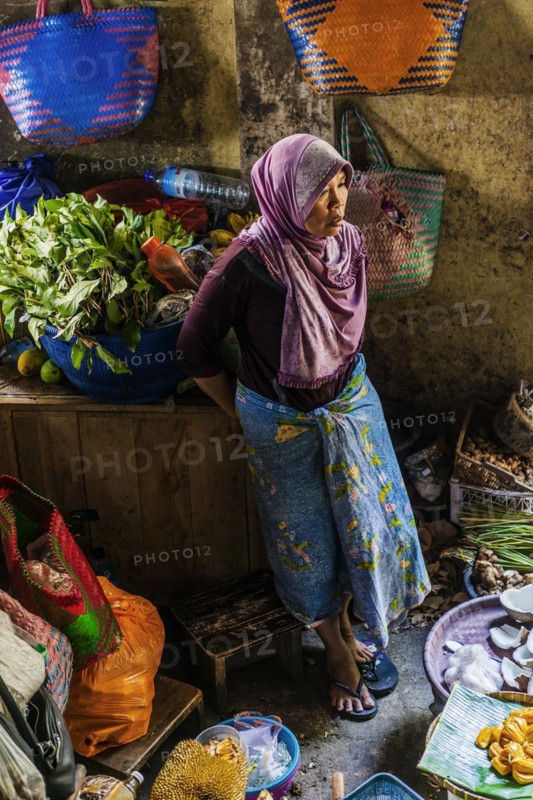 Traditional authentic food market, vendor, woman, fruit, vegetable, fresh, food, nutrition, sale, trade, bazaar, authentic, disease vector, food law, food control, stall, Asian, vegetable market, local, hygiene, virus, tradition, traditional, health, marketplace, market hall, tropical, travel, tourism, culture, poverty, presentation, cleanliness, person, Muslim, Islam, Lombok, Indonesia, Asia