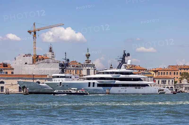 Exclusive private yachts moored on the Canale della Giudecca off Venice, Venice, Italy, Europe