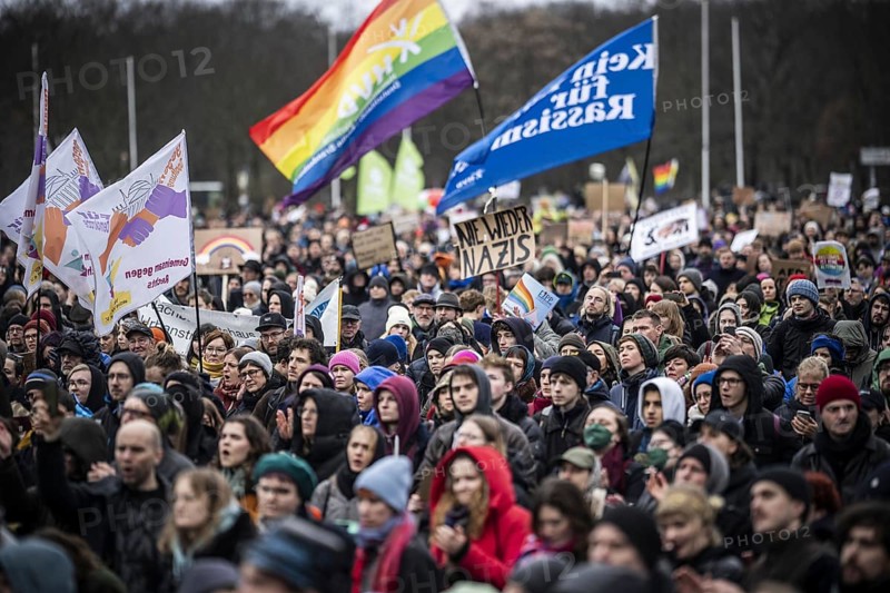 150, 000 people gather around the Bundestag in Berlin to build a human wall against the shift to the right in society. We are the firewall chanted demonstrators from a wide range of social groups. Recordings on 03.02.2024 in Berlin