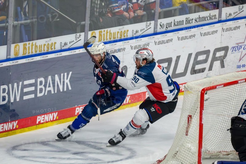 10.03.2024, DEL, German Ice Hockey League season 2023/24, 1st playoff round (pre-playoffs) : Adler Mannheim against Nuremberg Ice Tigers (2:1)