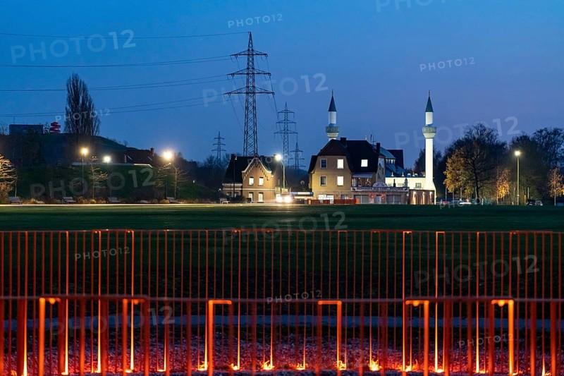 The herringen yeni ulu mosque, Lippepark, Franz Shaft, meadow with light installation, on the site of the former shaft, now a Protego bonnet, for the controlled discharge of mine gas, Hamm, North Rhine-Westphalia, Germany, Europe