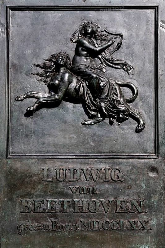 Beethoven monument, detail, commemorating the famous composer Ludwig van Beethoven, Muensterplatz, Bonn, North Rhine-Westphalia, Germany, Europe