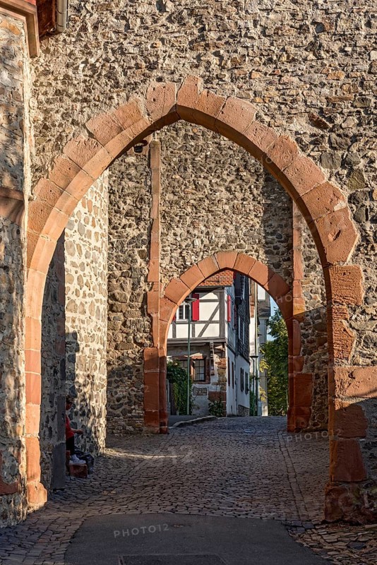 Double castle gate, north gate at the Adolfsturm, medieval Friedberg castle, old town centre, Friedberg, Wetterau, Hesse, Germany, Europe