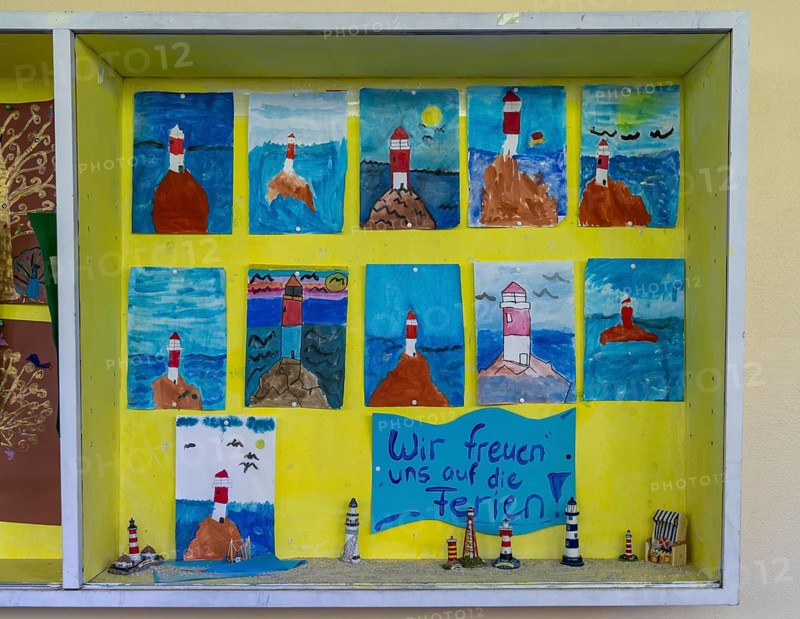 Fourth grade classroom, after school, the building is older but in good condition, art project at the start of the holidays