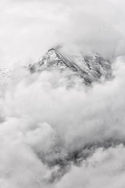 Poor visibility in cloudy skies in the Swiss Alps, clouds, poor visibility, nature, winter, fog, foggy, cloudy, cloud cover, Valais, Switzerland, Europe