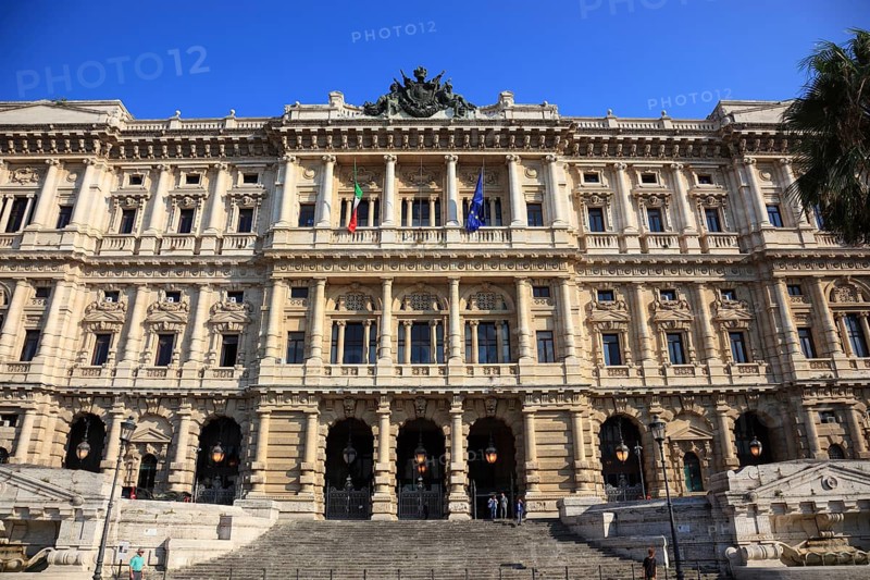 Palazzo di Giustizia, Palace of Justice, Prati district on the banks of the Tiber, Rome, Italy, view from south, Europe