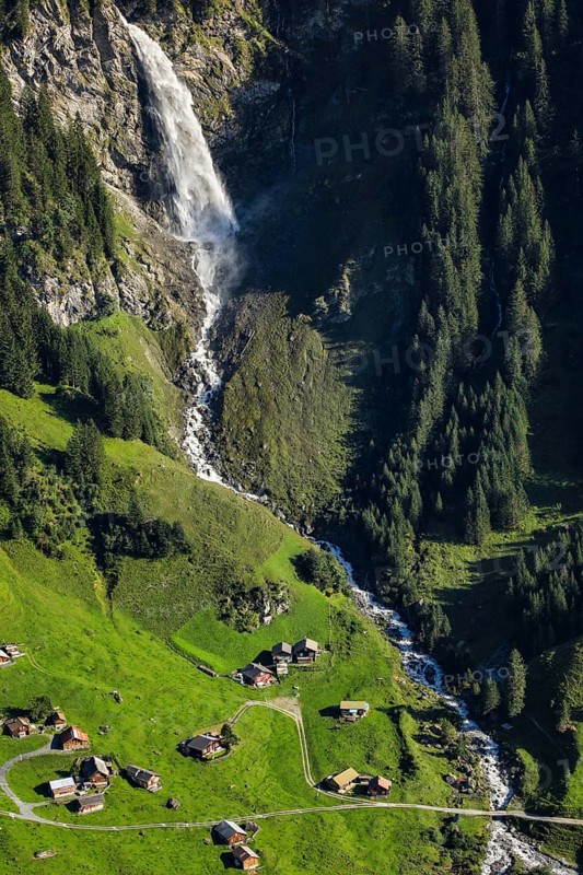 Stäubifall, 100 m, Alp Aesch, Uri, Switzerland, Europe